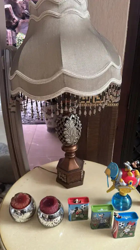 Lampu meja ruang tamu classic davinci style