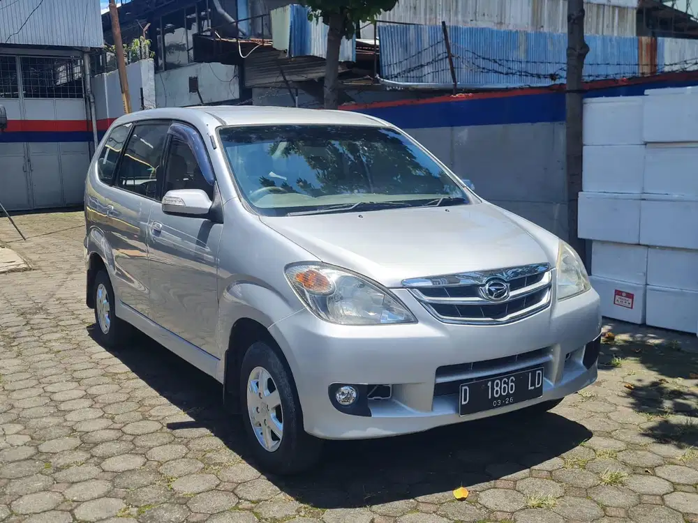 DAIHATSU XENIA Li sporty gasskuyyy