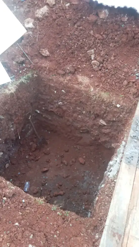 Tukang gali dan serabutan