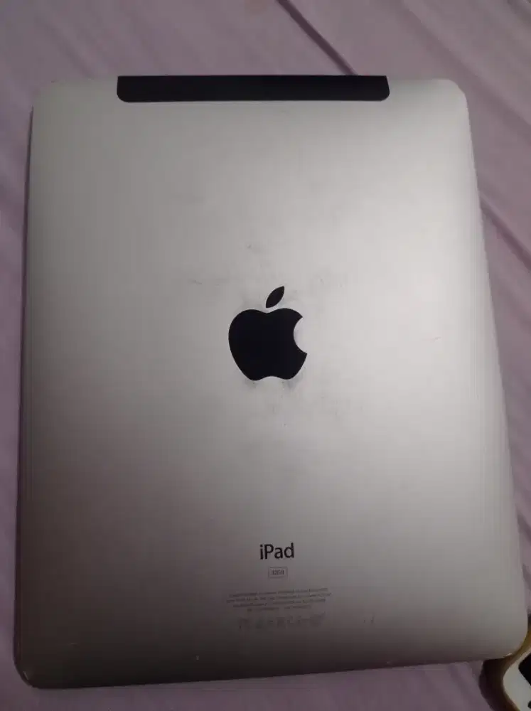Ipad apple gen pertama