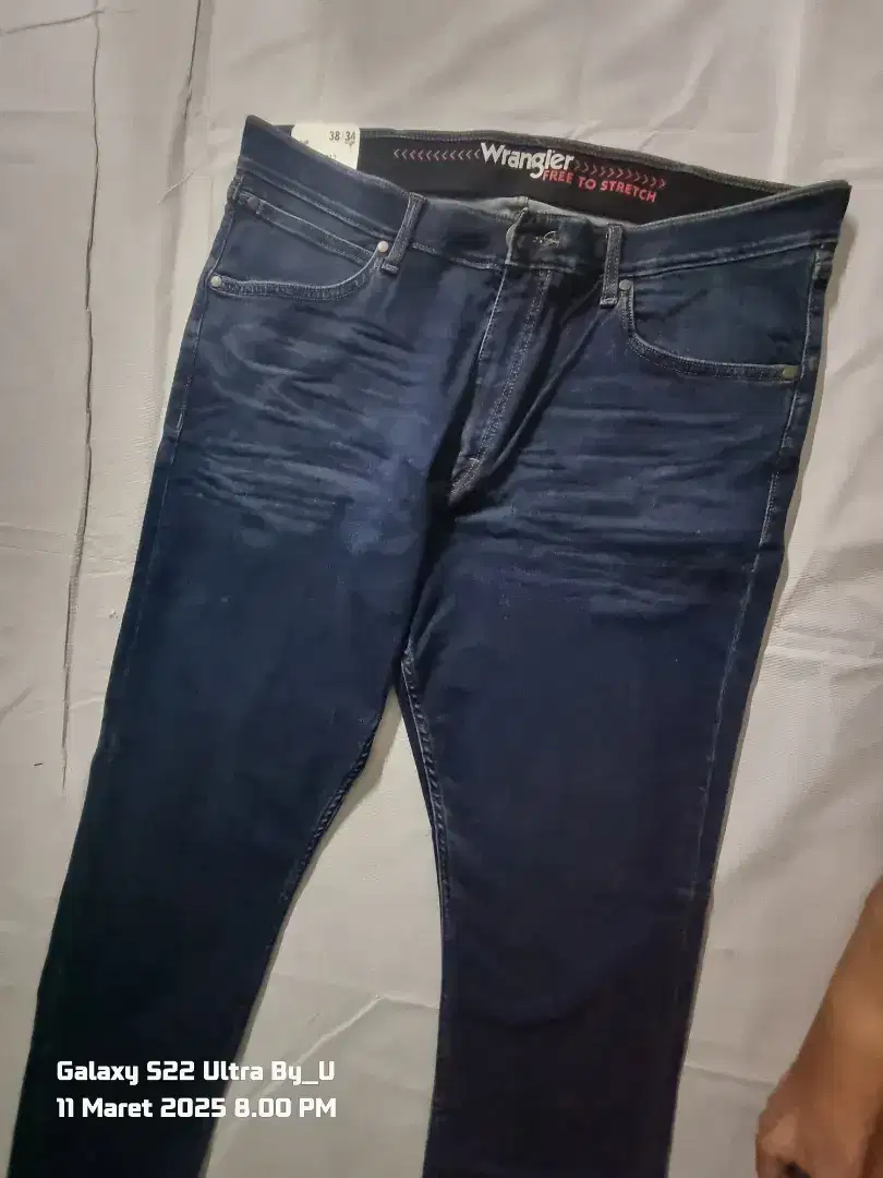 Celana Wrangler size 38 Strech
