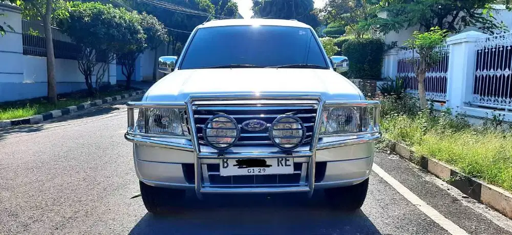 FORD EVEREST XLT 2003/4 ANTIK FULL ORI CAT