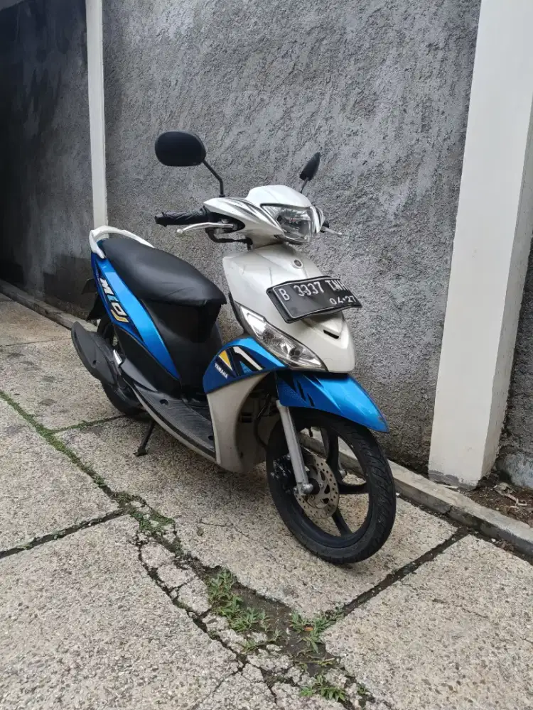 Bissmillah dijual motor Yamaha Mio j 2012 istimewa