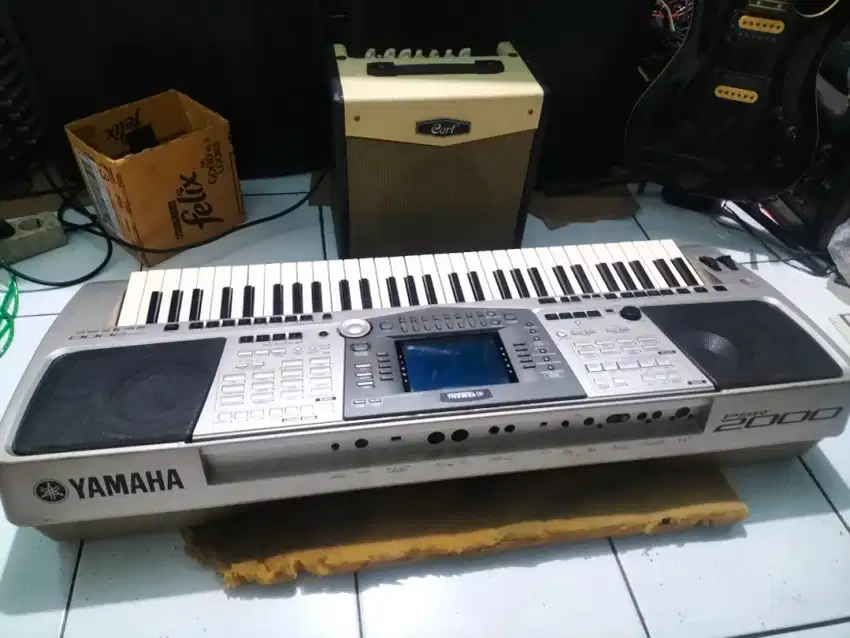 Keyboard Yamaha PSR-2000