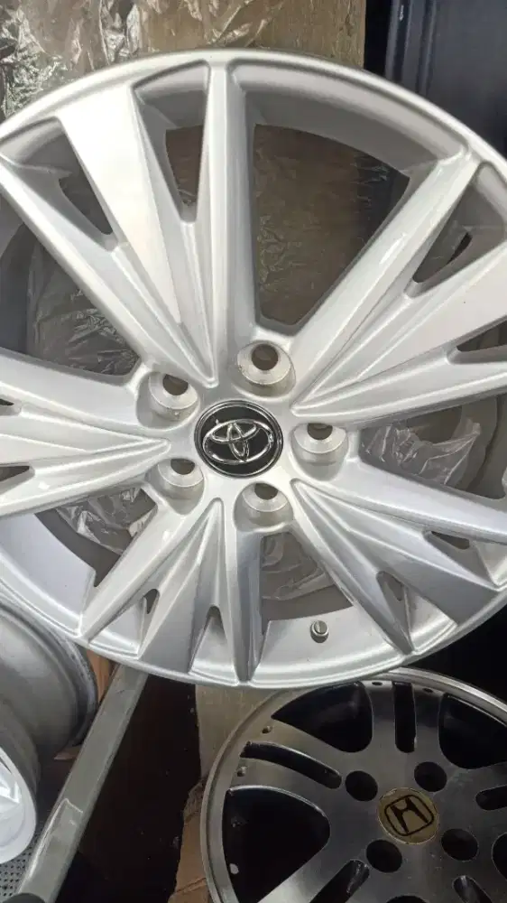 Venturer 17 hole 5 pcd 114,3