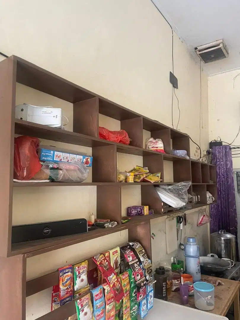 Rak dinding kayu