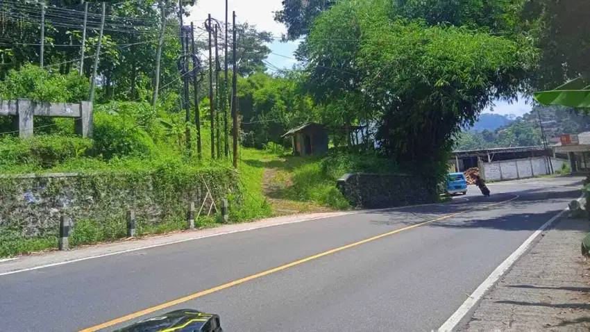 Tanah Luas Berkontur Berbukit di Mainroad Ciherang Sumedang