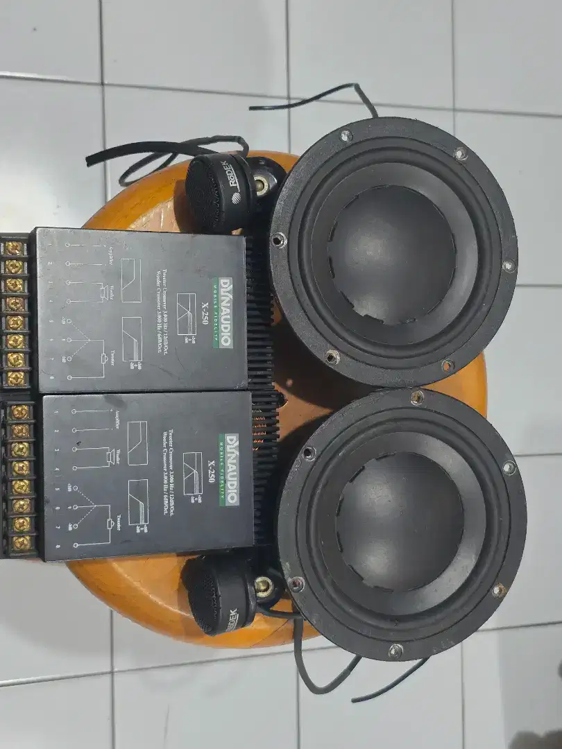 Midbass Crossover set Dynaudio dan Tweeter Rodek