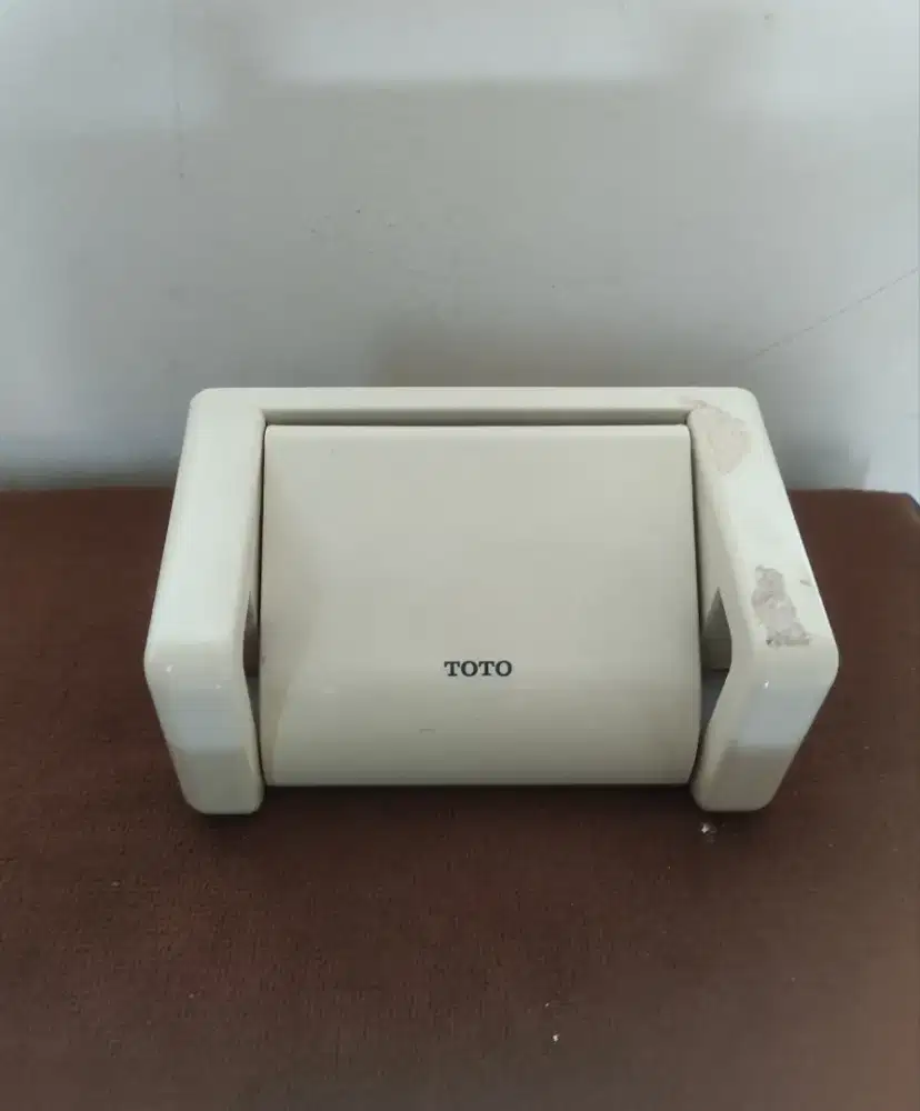 Tempat tissue TOTO normal murah aja