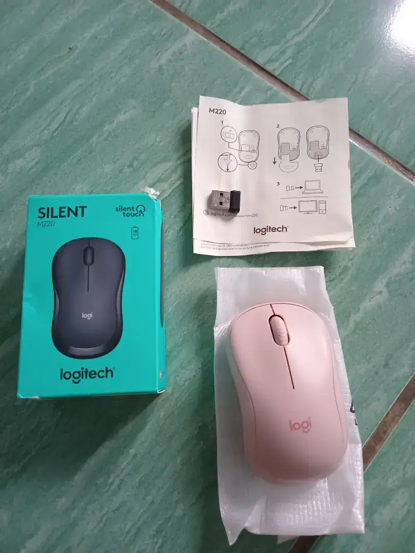 Mouse Logitech M220 Silent Click