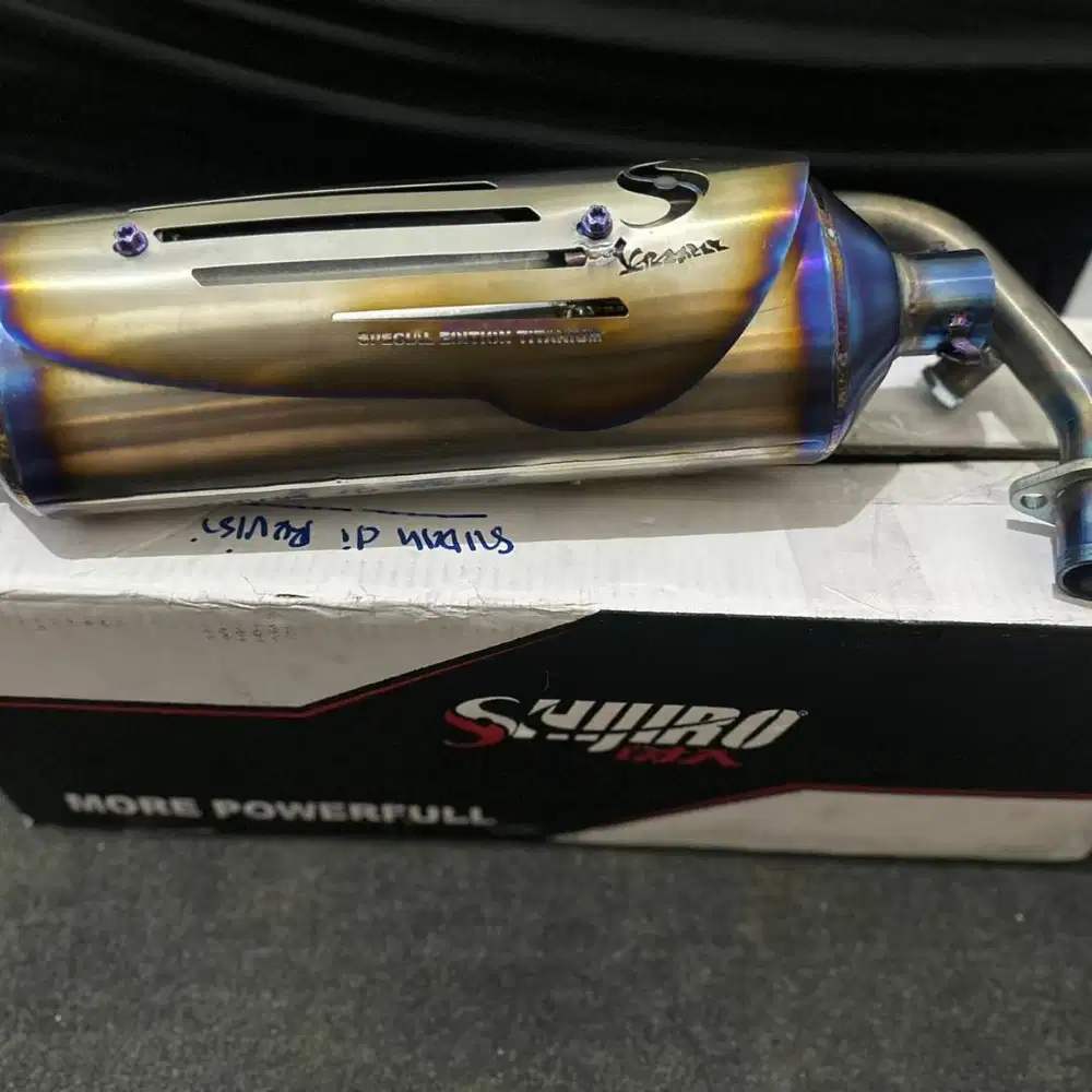 Dijual knalpot vesmet merk SHIJIRO full titanium.