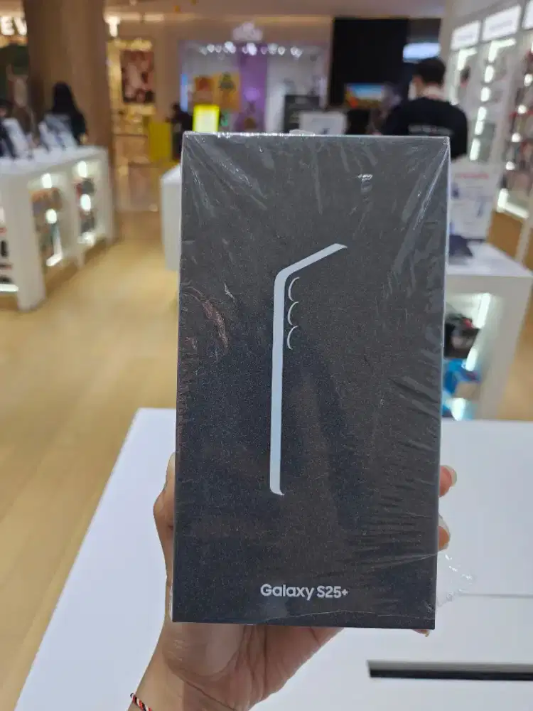 Samsung Galaxy S25 plus ram 12 / 256 gb