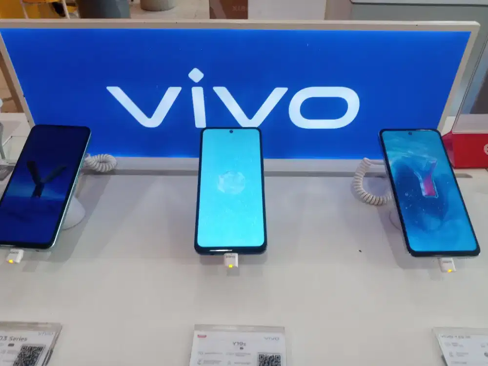 Kredit Hp VIVO garansi resmi cicilan bisa bunga 0% hanya di HOMECREDIT