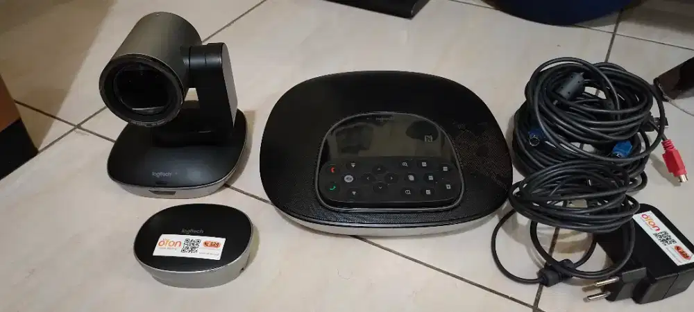 Di jual kamera zoom miting logitech