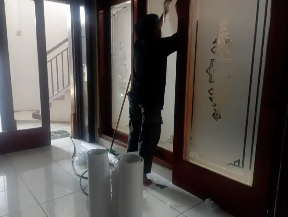 Kaca film gedung & sticker sandblast