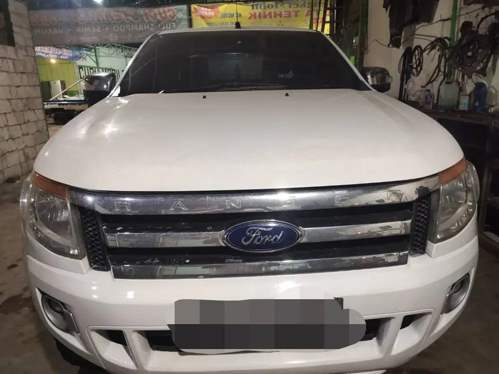 Jual murah Ford Ranger Double Cabin 3.2 XLT PLAT Nomor PAPUA