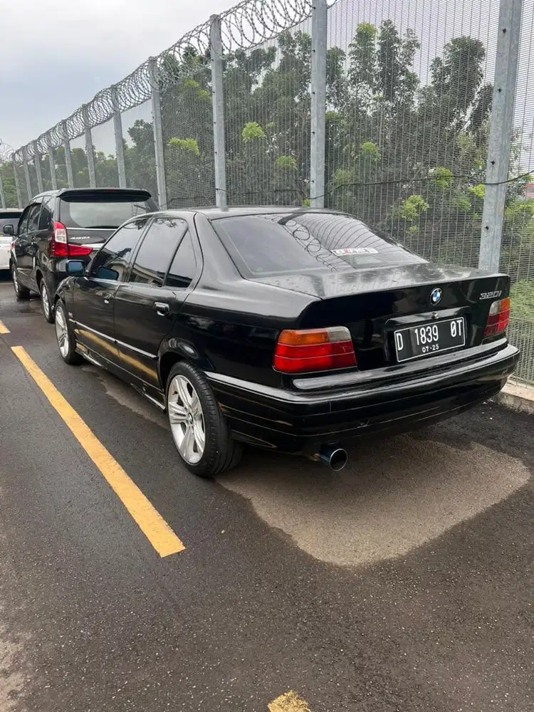 Jual Cepat Bmw e36 320 Th 1993 murah meriah