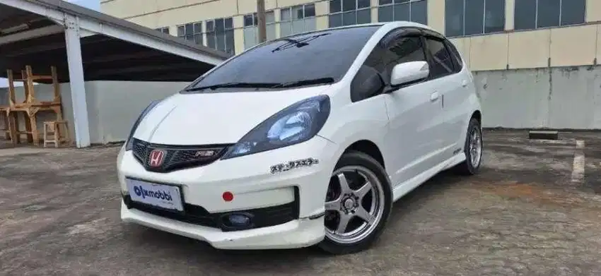 [OLXMOBBI] DP Rendah Honda Jazz 1.5 RS Bensin-AT 2013 JSUSZS