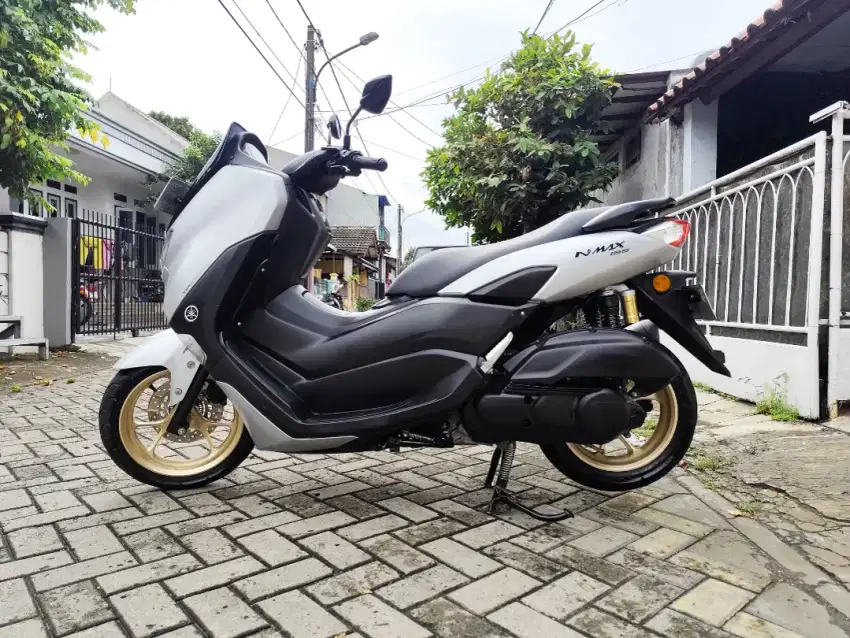 YAMAHA NMAX 2022 ( ABS ) KEYLESS