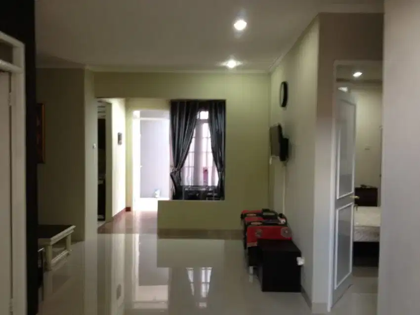 Dijual Rumah di Taman Picadilly Lippo Cikarang