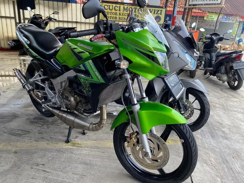 Ninja R 2015 keluaran terakhir