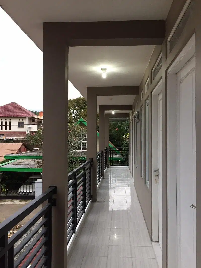 Kontrakan dekat Stasiun Bogor Parkir Luas bisa utk Pasutri
