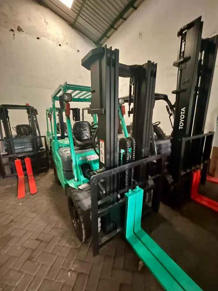 FORKLIFT BEKAS MITSUBISHI