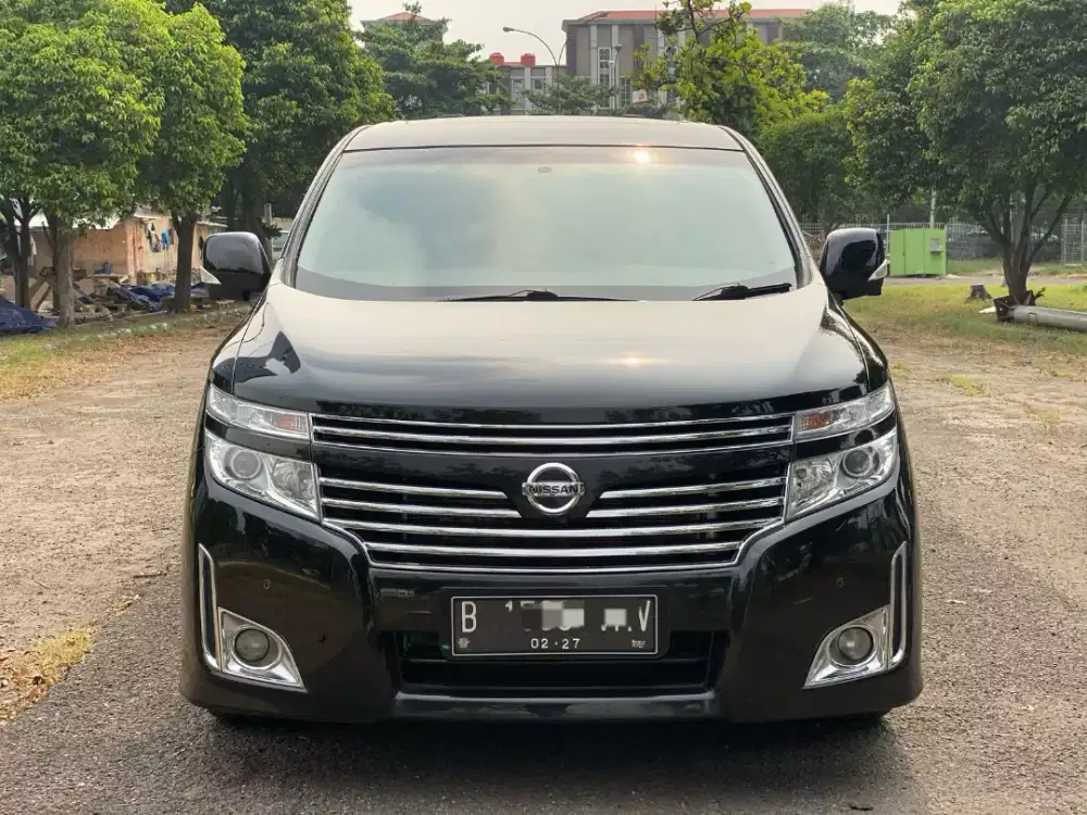 ELGRAND HWS AT 2013 HITAM DP MUMER BGT SUPER TERAWAT BUKTIIN