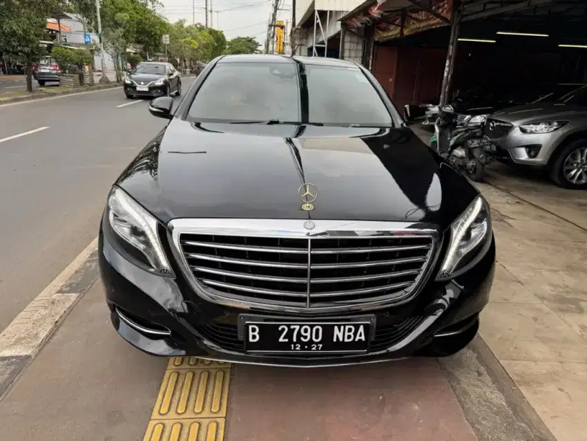 Mercy S400 th 2014 AT 3.0  tangan pertama dari baru Service record