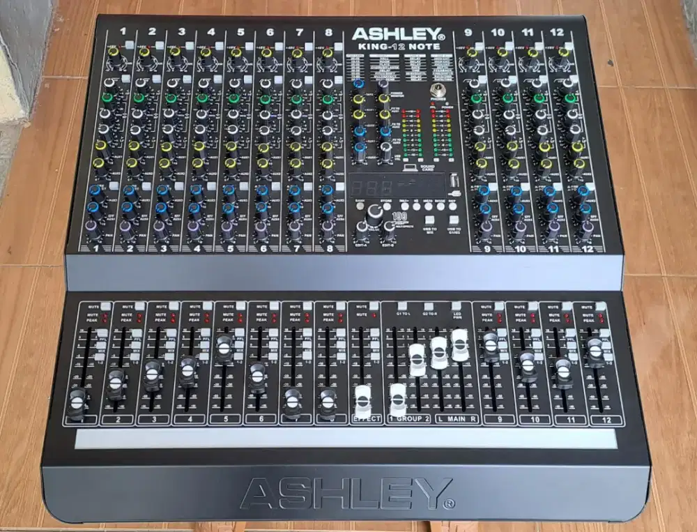 Mixer ASHLEY King 12 Note Original
