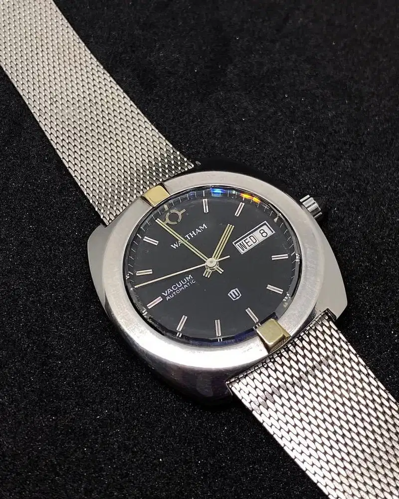 WALTHAM VACUUM 1968 omega longines hamilton oris rado