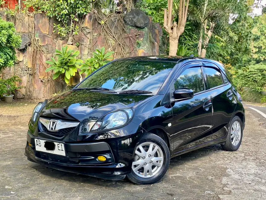 Honda Brio E sangat terawat