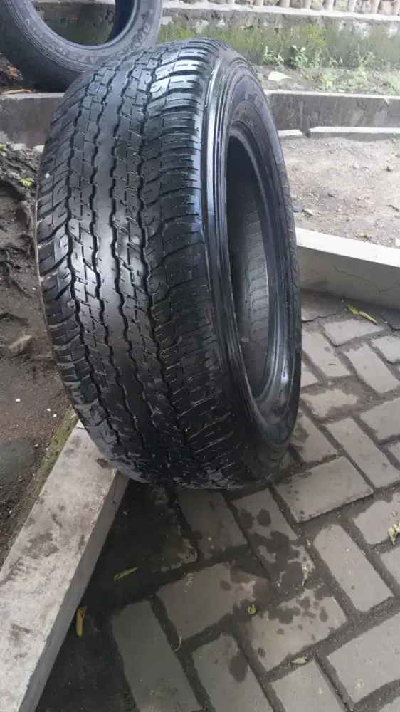 Jual ban Bks msh bgs 265,60 ring 18 nik 22