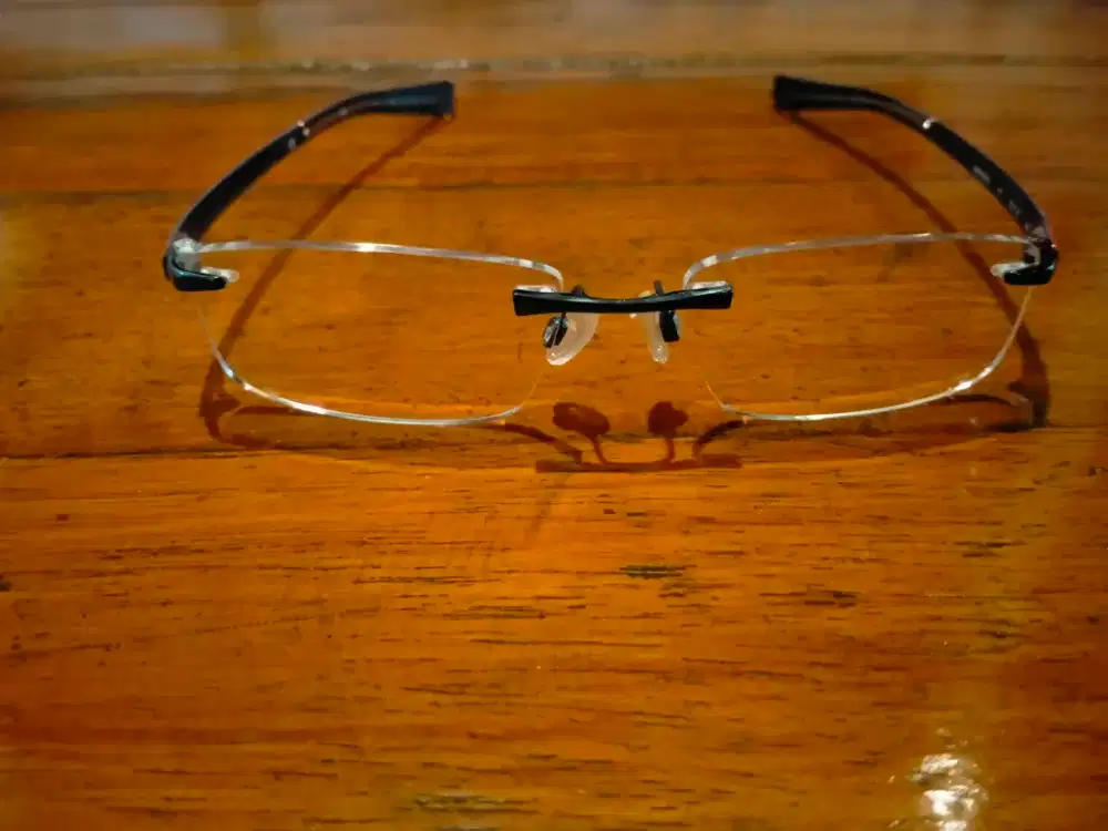 Kacamata Nike original