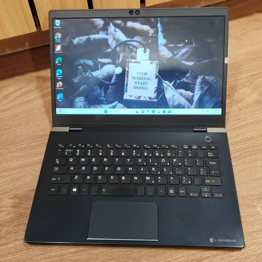 Laptop Slim Ringan Nyaman Toshiba G83