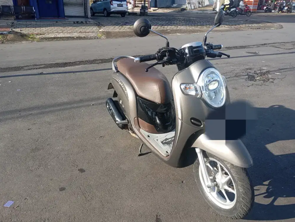 Scoopy Stylish 2020  Iss