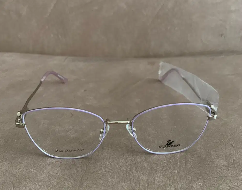 Frame Kacamata Swarovski