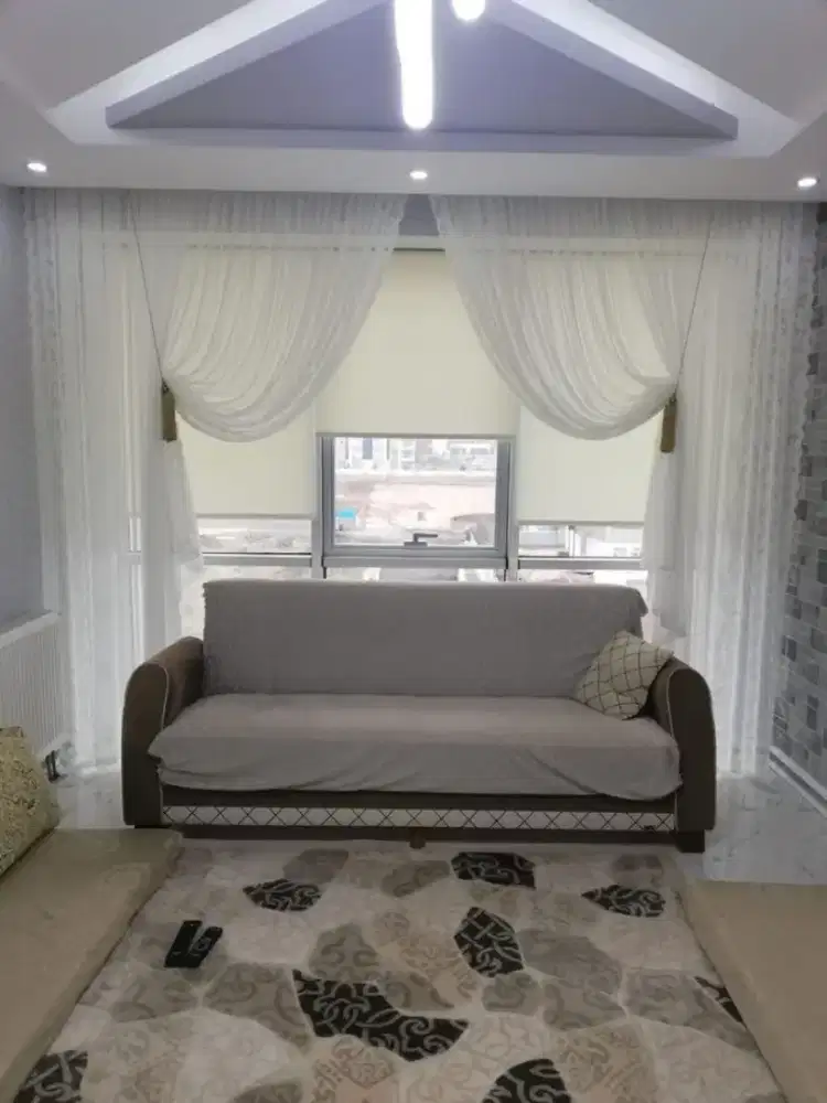 Pasang gordyn gorden murah vertikal roll blind jasa wallpaper dinding