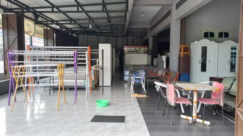 Disewakan ruko komersil dekat JEC