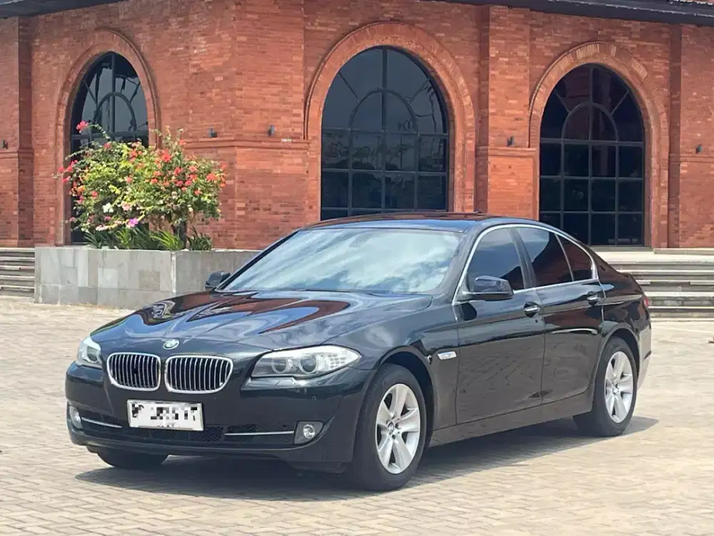 BMW 528i 2012 Nasional