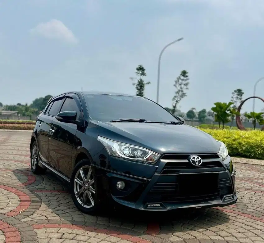 Toyota Yaris S TRD 1.5 AT Matic 2015