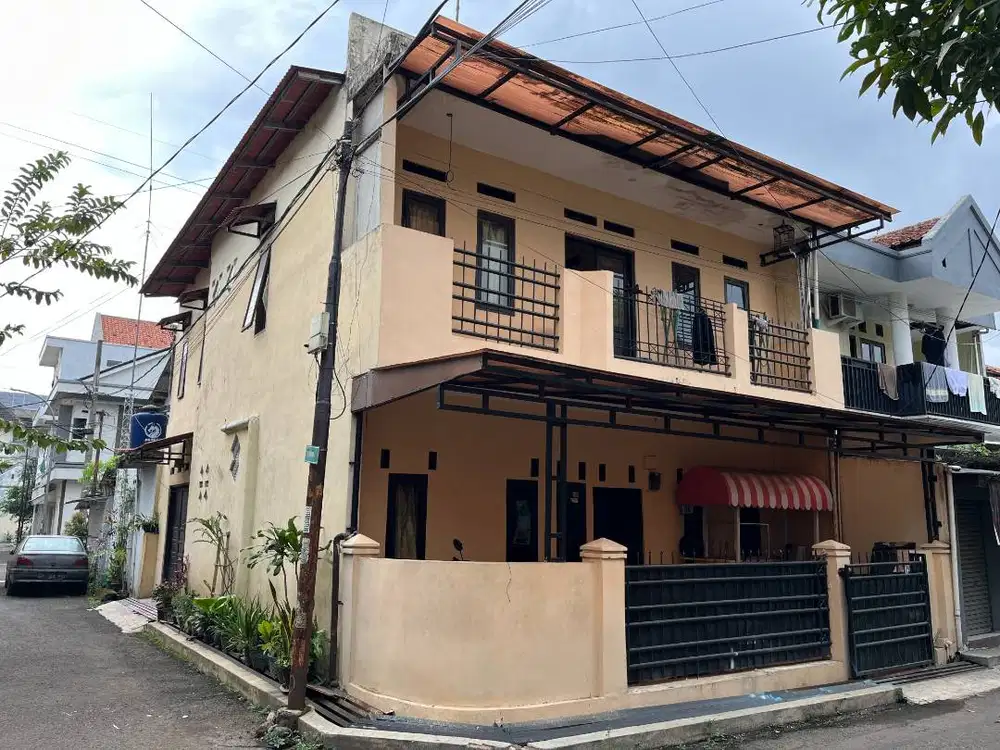 Rumah Kost Azily House, Strategis Dekat Pintu Tol Bubat & Univ Telkom