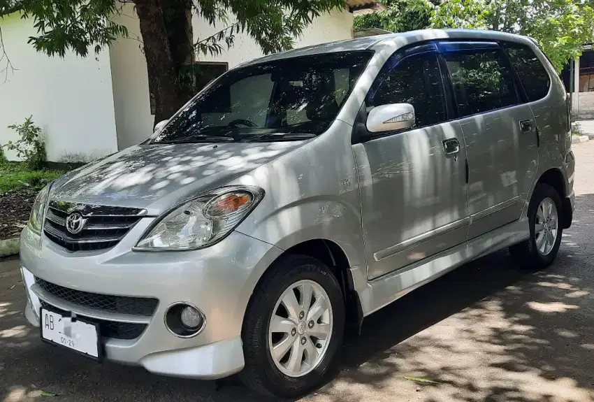 Avanza S Matic 2010