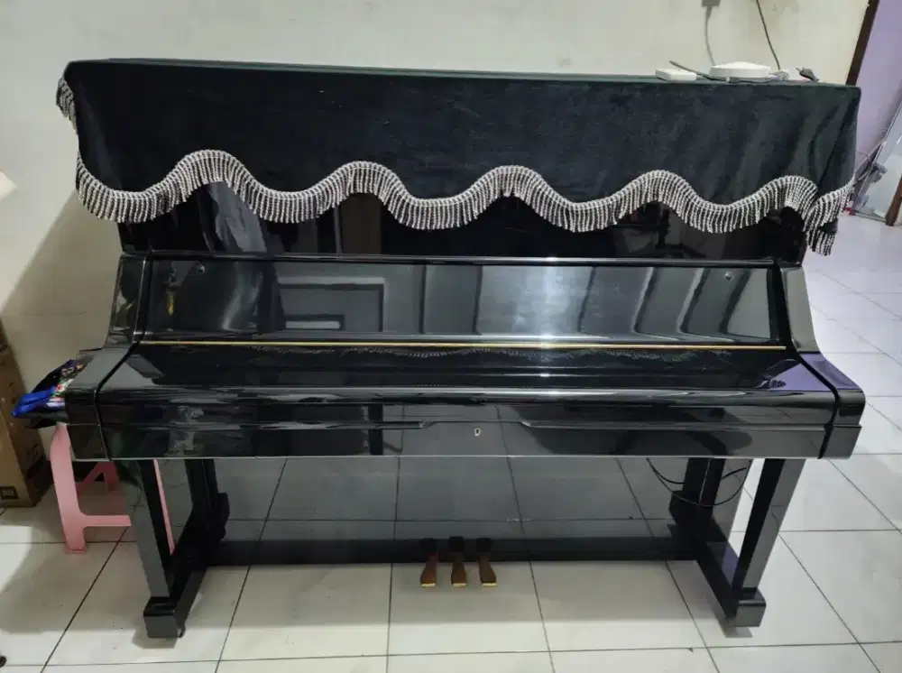 Piano Original Tipe Tinggi