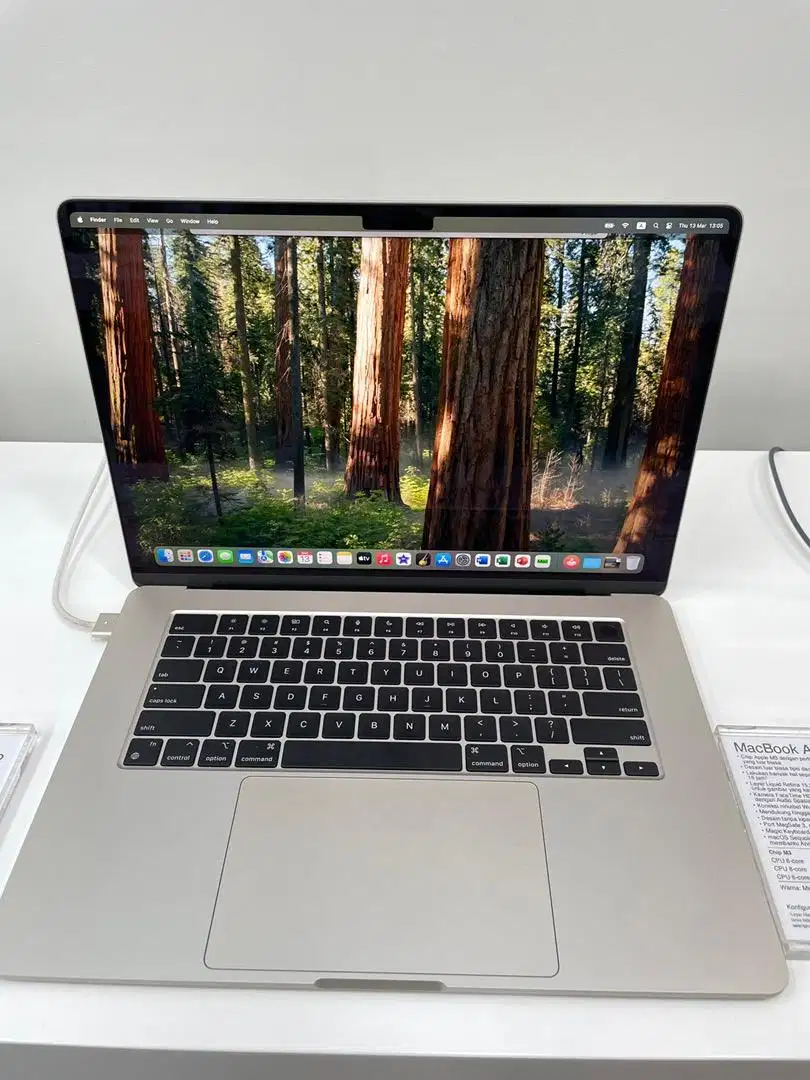 KREDIT MACBOOK AIR M3 15 inc PROMO BUNGA 0% + GRATIS 2x CICILAN