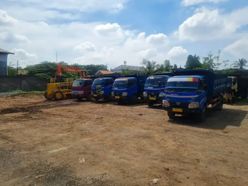 Di jual 3 unit Dump Truk Dyna 130 HT