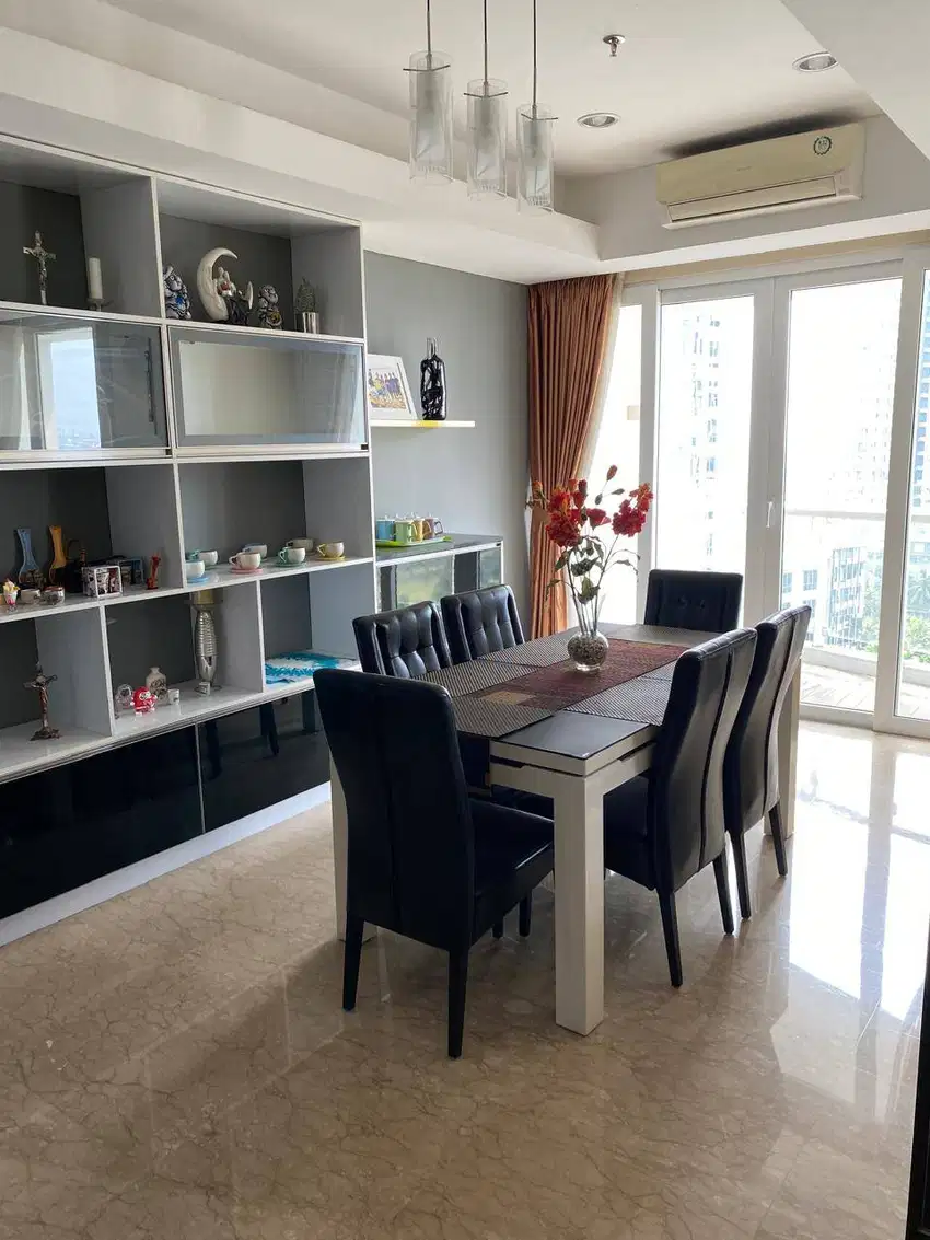 DIJUAL APARTEMEN SPRINGHILL KEMAYORAN TOWER LOTUS LANTAI 12 FURNISH