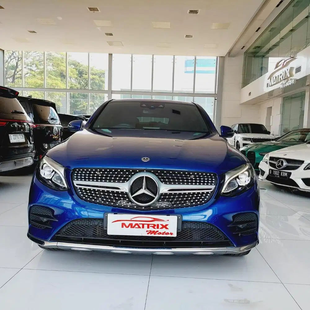 Mercedes Benz GLC300 AMG