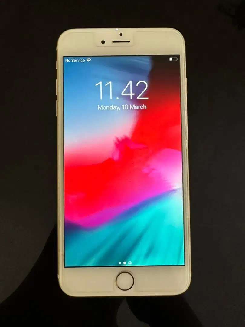 Iphone 6 Plus (gold) 16gb