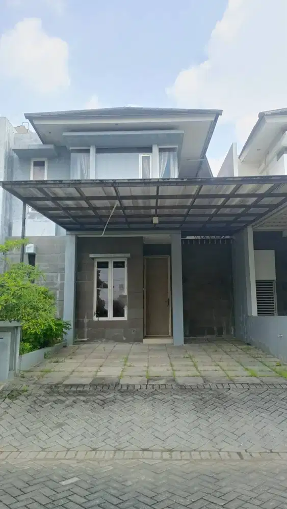 Dijual Rumah Royal Residence Cluster Harewood Wiyung Surabaya